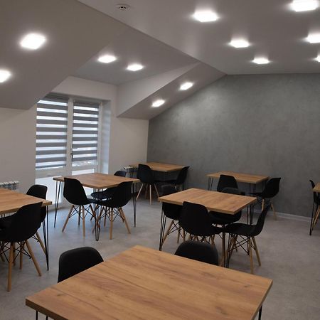 Готельні Кімнати Bodro Clinic Novovolyns'k Exterior foto